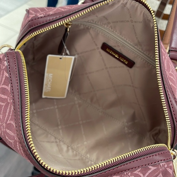 MICHAEL KORS JST TRAVEL MEDIUM DUFFLE SATCHEL SHOULDER CROSSBODY BAG MK OXBLOOD - Picture 11 of 16